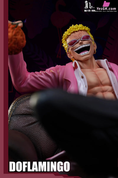 One Piece Suit Thug #6 Donquixote Doflamingo 1/6 GK Statue - IN Studio & IU Studio [In-Stock] Full Payment One Piece