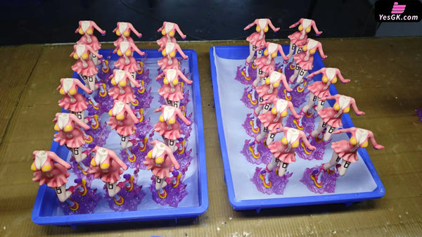 One Piece Vinsmoke Reiju GK Statue Long Hu Studio [In Stock] One Piece