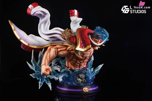 One Piece Whitebeard Desk ornament Bust 1/4 GK Statue - UNO Studio [Pre-Order] One Piece