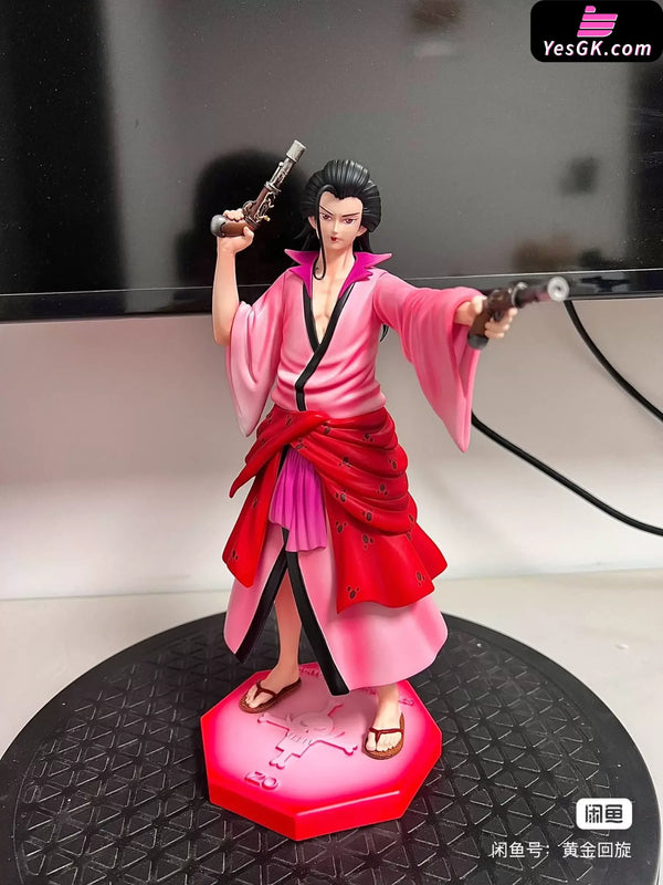 One Piece Whitebeard Pirates #10 Izou GK Statue - Stand Studio [In-Stock] - Full Payment - One Piece