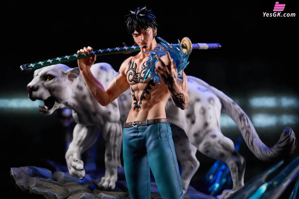 One PieceTrafalgar D. Water Law Statue - HS Studio [In-Stock] One Piece