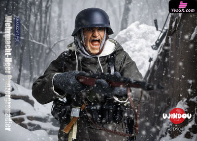 Original 1/6 WWII Wehrmacht-Heer Panzergrenadier Kharkov 1943 (Licensed) Action Figure - UJINDOU Studio [Pre-Order]