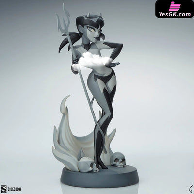 Original Devil Girl (Licensed) Statue - Sideshow Collectibles [Pre-Order] Full Payment / (Black And