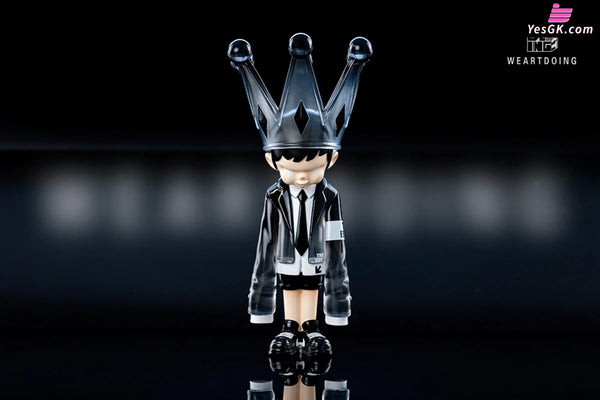 Original Naughty Boy Series The Boy-Grow up-White & The Boy-Grow up-Black Art Toys - WeArtDoing Studio [In-Stock]
