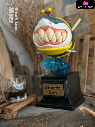 Original Shark Plus Statue - Bowuzhi Studio [Pre-Order] Design
