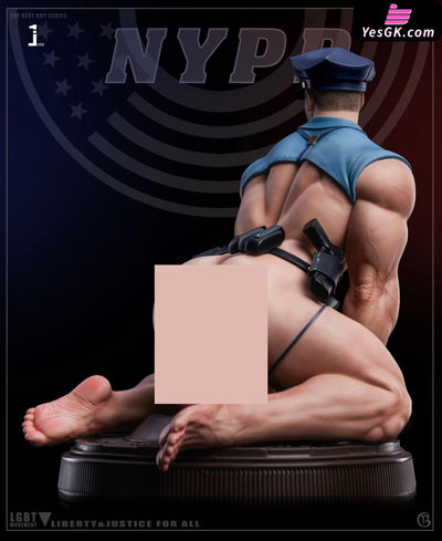 Original The Best Guy Series #1 Nypd Statue - Barcode Studio [Pre-Order] Design