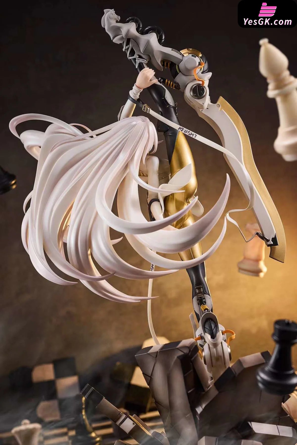 Original White Knight Between Black And Statue - Ribose Studio [Pre-Order]