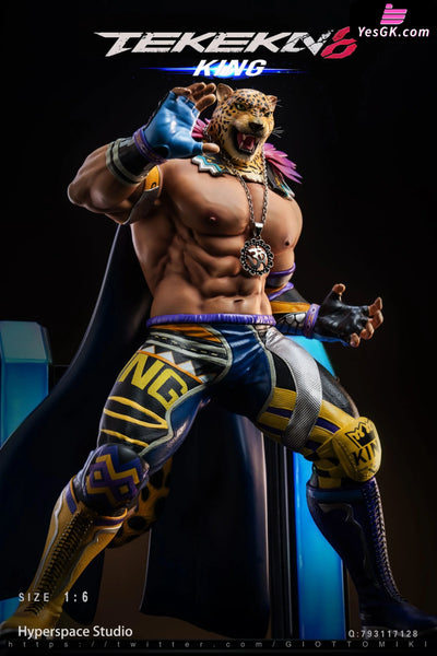 Original Wrestler King Resin Statue - Hyperspace Studio [Pre-Order] Design