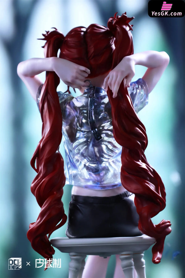 Original X-ray FeiFei Statue - WeArtDoing Studio