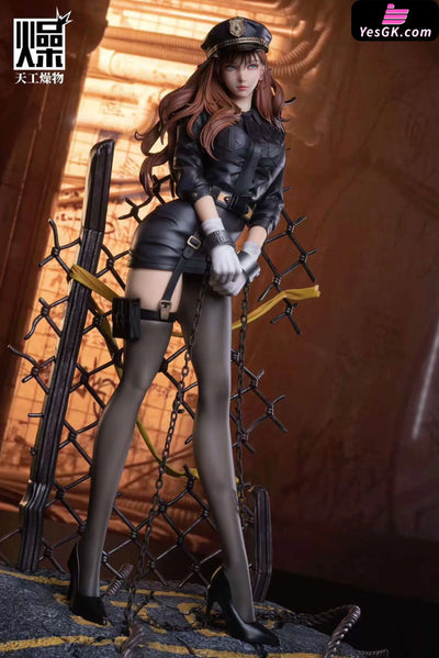 Original Yes! My Madam! Statue - Tgzw Studio [Pre - Order] Design