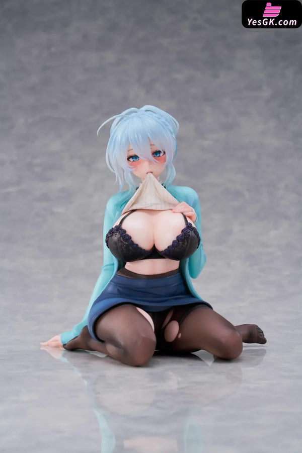Original Yukionna Statue - PURE Studio [In-Stock] - Original Design