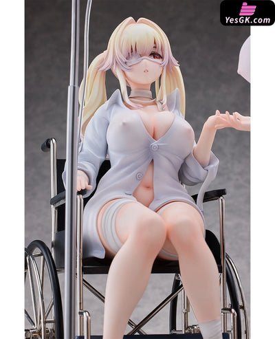 Original Yuri Stella Hospital Ver Statue - Native Studio [Pre - Order] Design