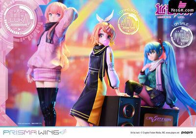 Piapro Characters Megurine Luka ’Art by lack’ 1/7 Scale Pre-Painted Figure PWPCL-02P (Licensed) - Prime 1 Studio &