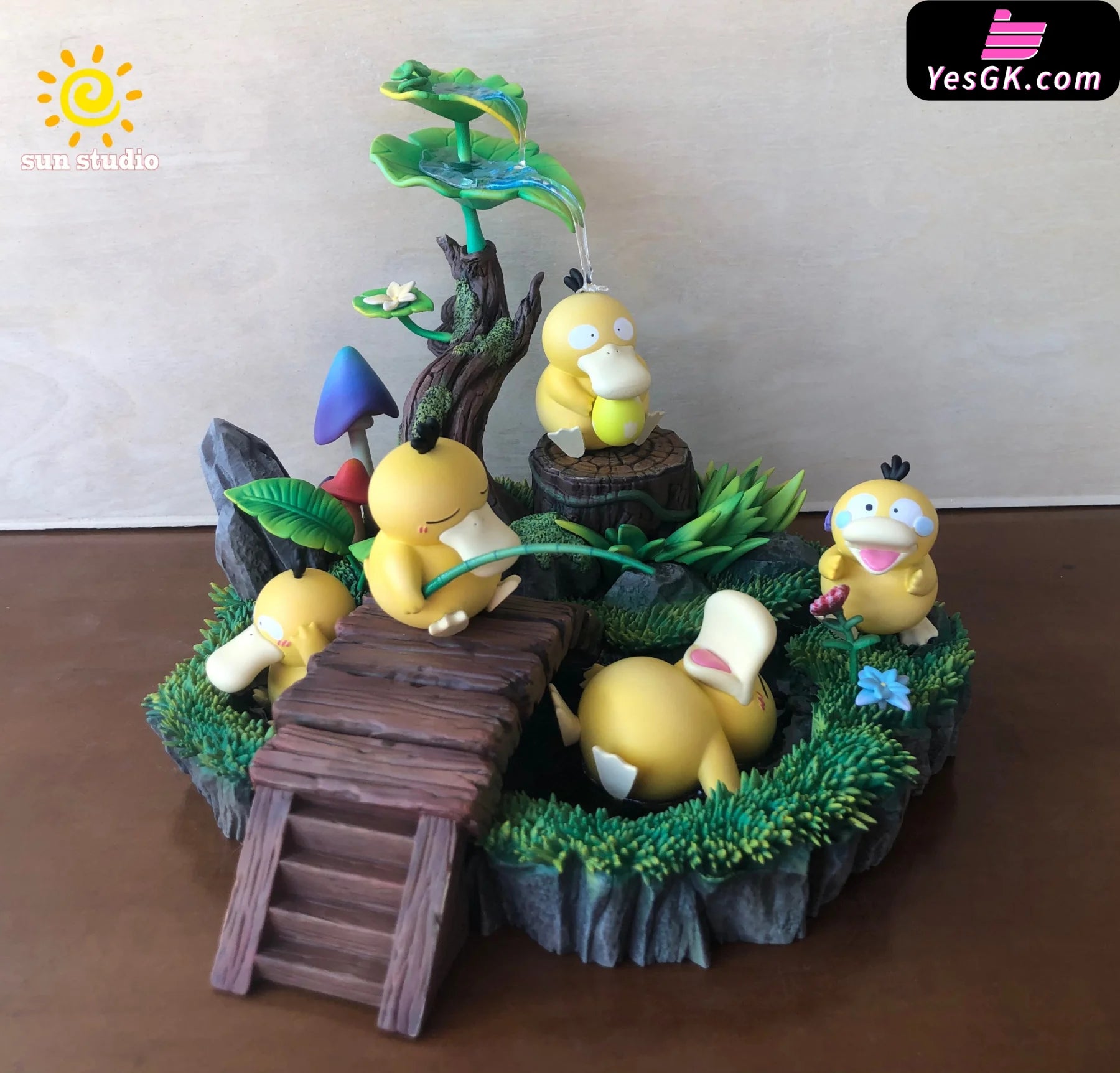 Pokémon 1/20 illustration scale ecological Psyduck Statue - Sun Studio ...