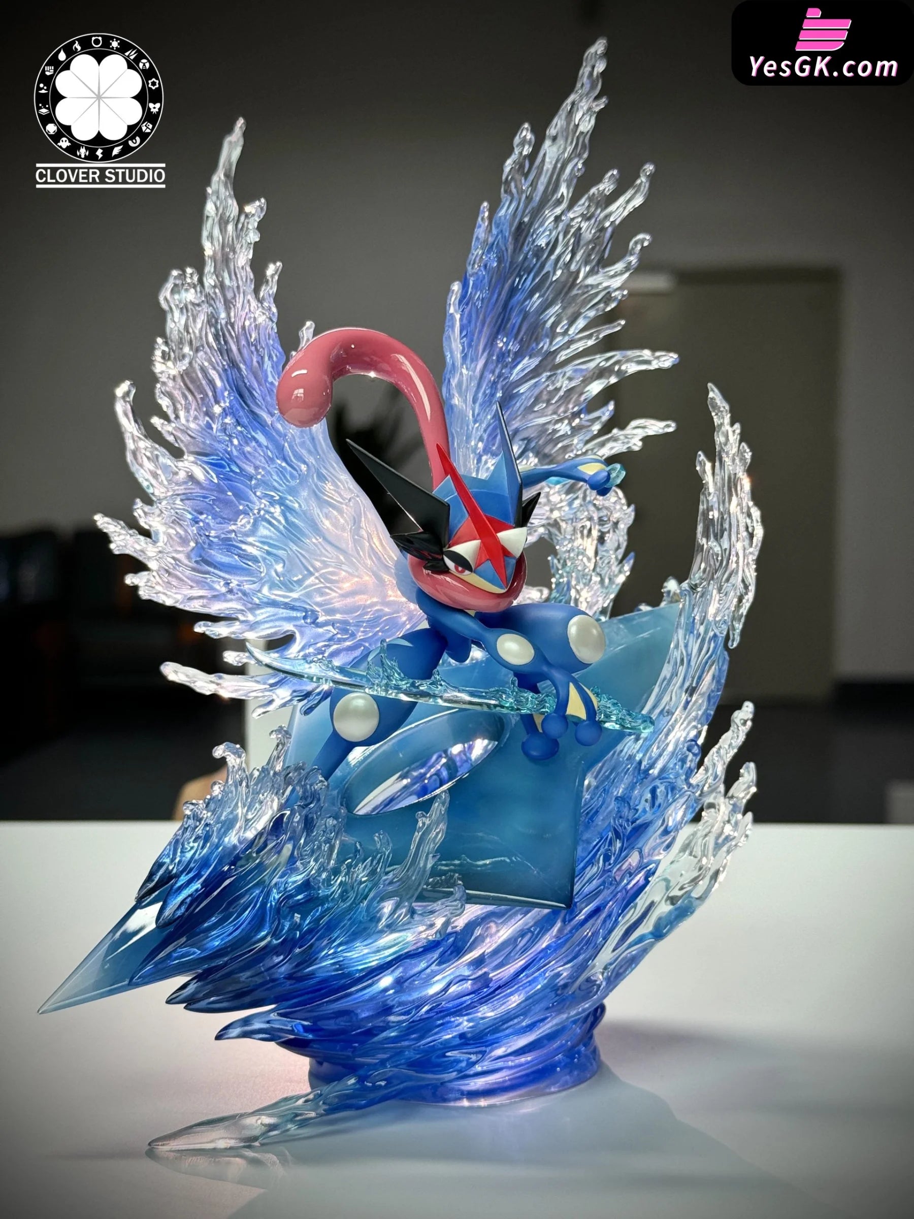 Pokémon Ash-Greninja Butterfly Form Statue - Clover Studio [Pre-Order]