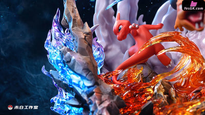Pokémon Evolution #1 Charizard Resin Statue - Wb Studio [Pre-Order]