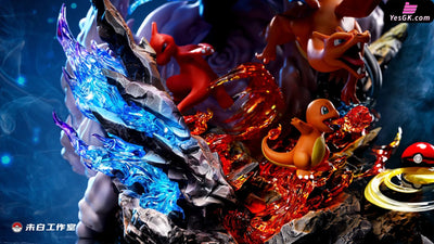 Pokémon Evolution #1 Charizard Resin Statue - Wb Studio [Pre-Order]
