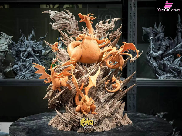 Pokemon Evolution Series 003 Charizard Statue - EMO Studio - Pokemon