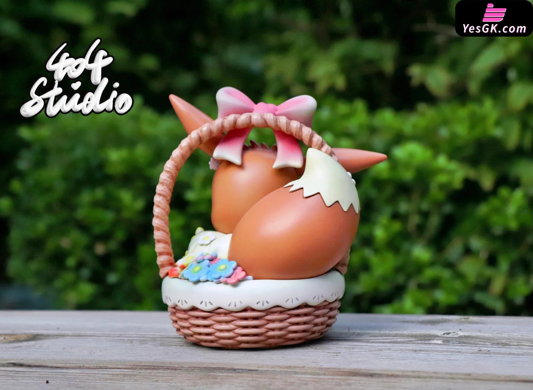Pokémon Flower Basket Eevee Resin Statue - 404 Studio [Pre-Order]