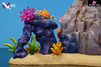 Pokémon Kingler Ecological Evolution Group Statue - Meng She Studio [Pre-Order]