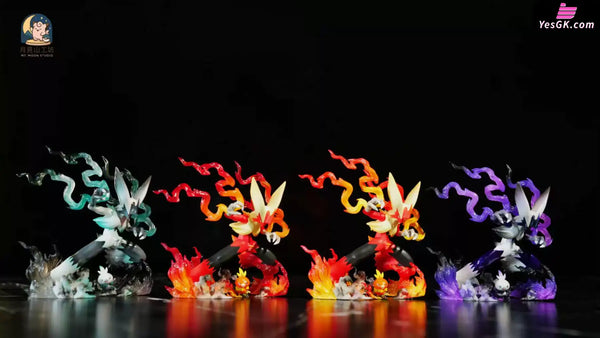 Pokemon Mega Blaziken & Torchic Statue - MT.MOON Studio [Pre-Order] - Pokemon