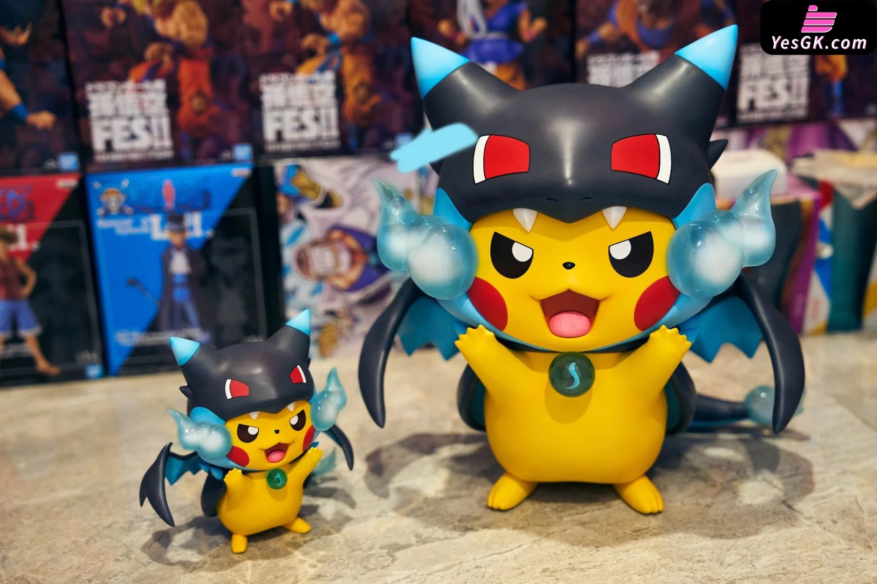 Pokémon Pikachu Cos Mega X Charizard Statue - Infinite Studio [Pre-Order]