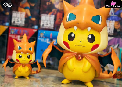 Pokémon Pikachu Cosplay Charizard Y Statue - Infinite Studio [In-Stock] Pokémon