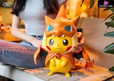 Pokémon Pikachu Cosplay Charizard Y Statue - Infinite Studio [In-Stock] Pokémon