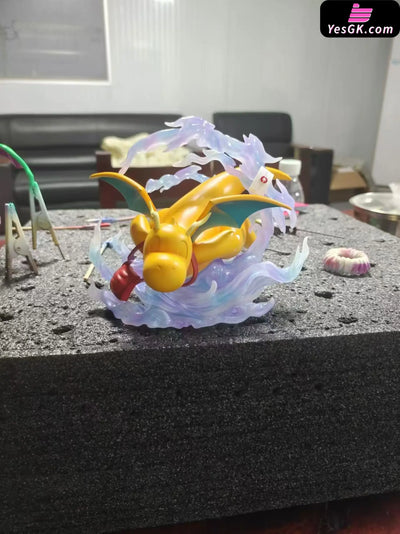 Pokémon Postman Dragonite GK Statue - HUANG JIN CHENG Studio [Pre-Order] Deposit / Primary Color Pokémon