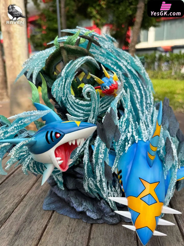 Pokemon Sharpedo Evolution Set Statue - RAVEN Studio