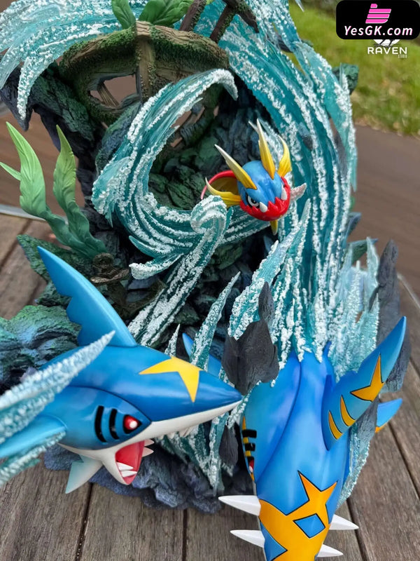 Pokemon Sharpedo Evolution Set Statue - RAVEN Studio