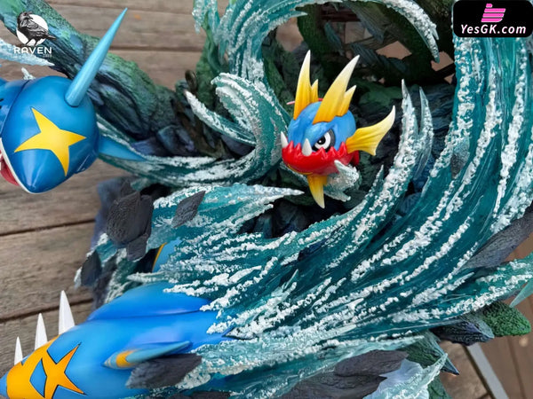 Pokemon Sharpedo Evolution Set Statue - RAVEN Studio