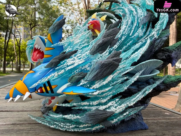 Pokemon Sharpedo Evolution Set Statue - RAVEN Studio