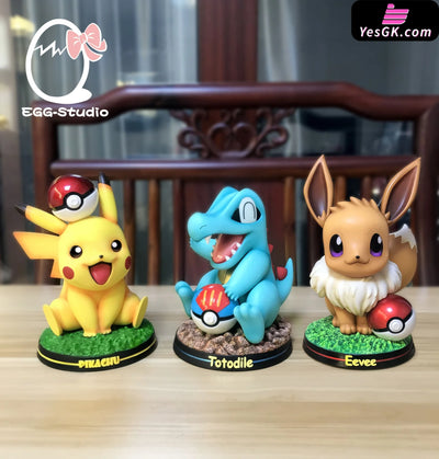 Pokemon - Totodile Resin Statue Egg Studio [In Stock]