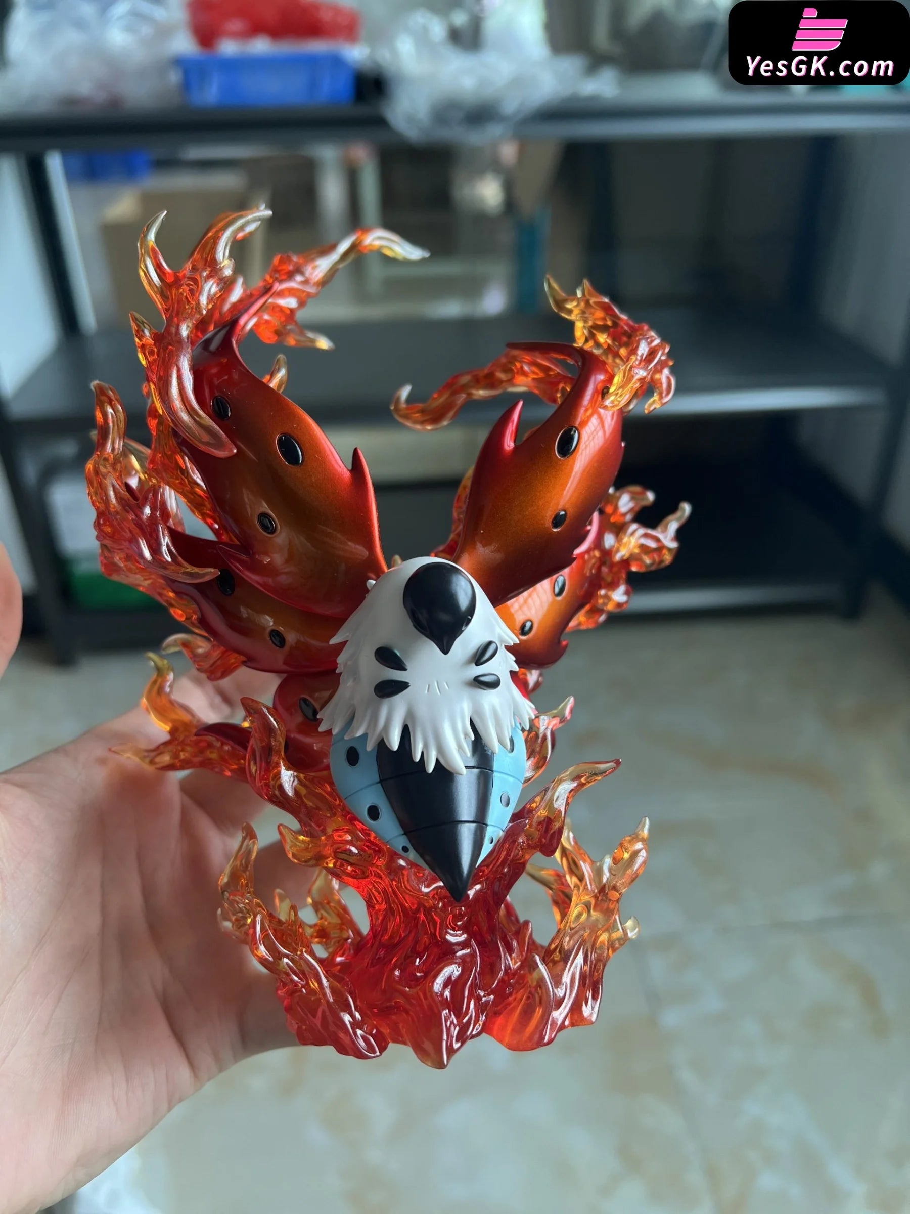 Pokemon Volcarona Evolution Statue - Yue Zhi Shi Studio [Pre-Order] Pokémon