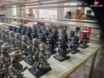 Running Monster Resin Statue - Hard Shell Studio [In-Stock] Others