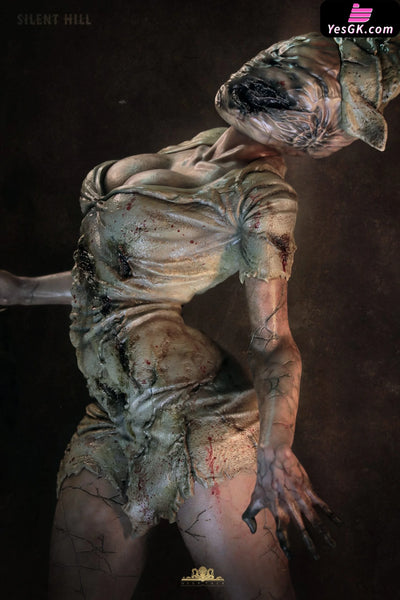 Silent Hill (Film) 1/3 Scale Nurse Statue - Deep Tale Studio [Pre-Order] Others