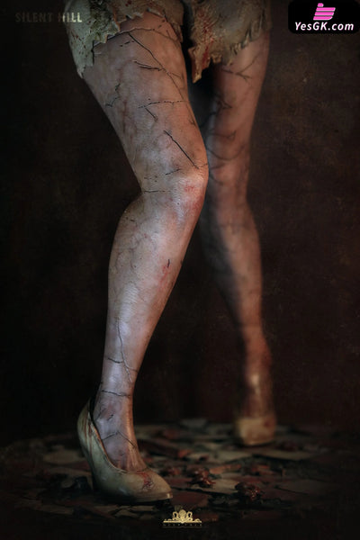 Silent Hill (Film) 1/3 Scale Nurse Statue - Deep Tale Studio [Pre-Order] Others
