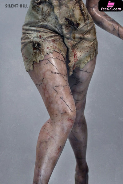Silent Hill (Film) 1/3 Scale Nurse Statue - Deep Tale Studio [Pre-Order] Others