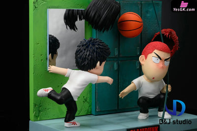 Slam Dunk Q version animation cutscene #2 Locker Room Hanamichi & Hisashi GK Statue - D&J Studio [Pre-Order] One Piece