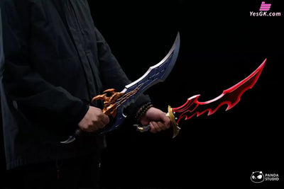 Solo Leveling Kasaka’s Venom Fang & Knight Killer 1/1 GK Statue - Panda Studio [Pre-Order] - Solo Leveling
