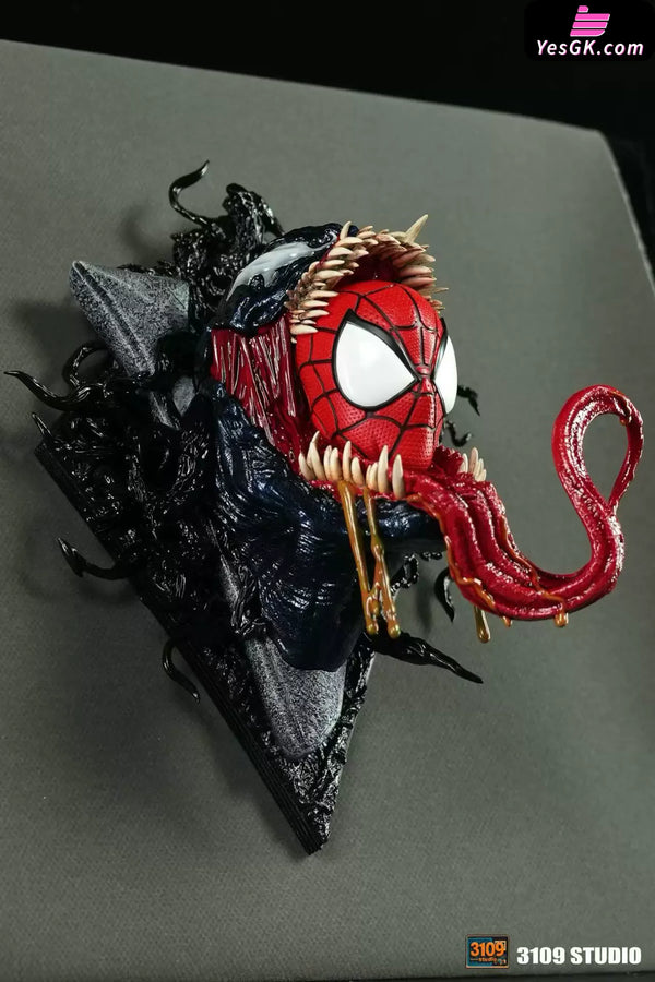 Spider-Man Venom Wall-Mounted Dual Scale GK Statue - 3109 Studio [Pre-Order] - MARVEL