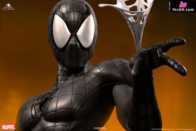 SpiderMan Life-Size Bust 1/1 Statue - Queen Studio [In-Stock] Full Payment / Black & Black Version MARVEL