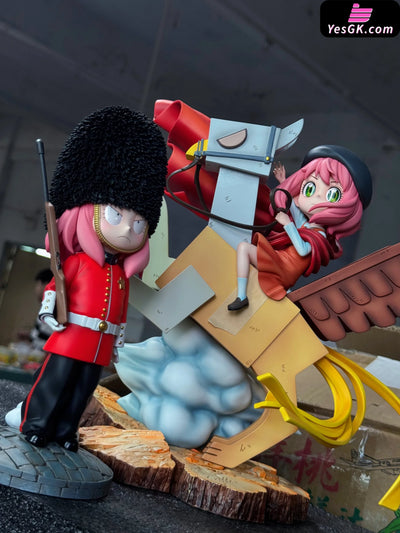 Spy x Family Anya cos Napoleon Crossing the Alps GK Statue - WakuWaku Studio [In-Stock] SPY x FAMILY