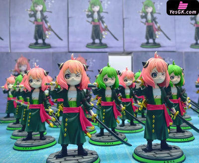 Spy x Family Anya Forger COS Series #1 Anya Forger COS Roronoa Zoro GK Statue - Huan Zhuang She Studio [In-Stock] SPY x