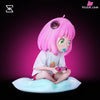 Spy x Family Anya plays games GK Statue - KK Studio [Pre-Order] SPY x FAMILY