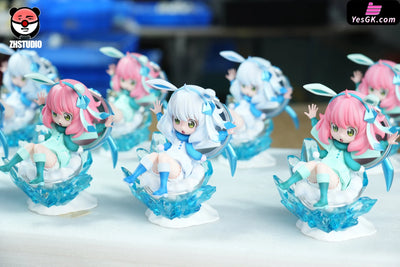 Spy x Family Ice Hockey Girl GK Statue - ZH Studio [In-Stock] SPY x FAMILY