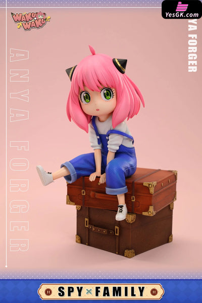 Spy X Family Overalls Pink Girl Resin Statue - Wakuwaku Studio [Pre-Order] Deposit / Wcf Spy Family