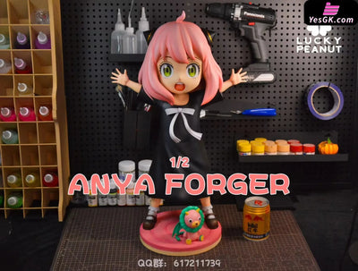 Spy X Family Please Give Me A Hug Anya Forger Resin Statue - Lucky Peanut Studio [Pre-Order]