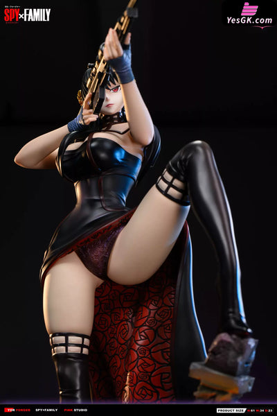 Spy x Family Sniper Yor Forger 1/4 GK Statue - Pink Studio [Pre-Order] - SPY x FAMILY